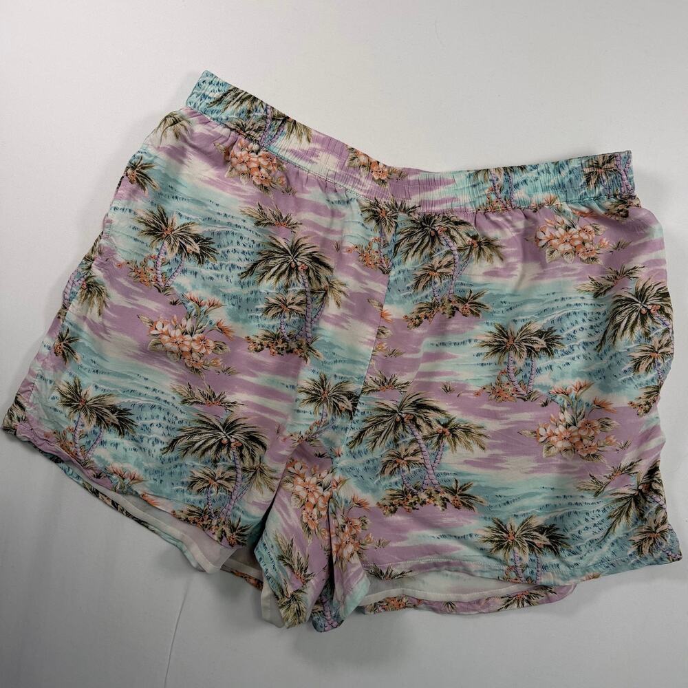 American Eagle Women’s L Comfort Waist Pull On Shorts Purple Hawaiian Breathable